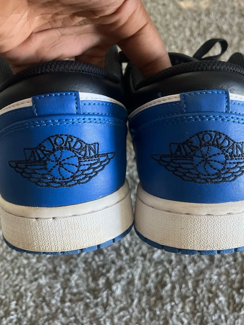 Jordan Low-Top Sneakers in Black/Blue/White